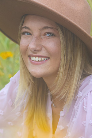 Indianapolis Senior Photographer | Connie Etter Photography-9531