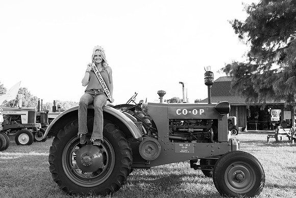 Indianapolis Senior Photographer | Connie Etter Photography-3836