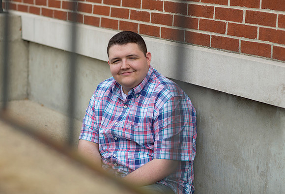 1 A46W9324INDIANAPOLIS SENIOR PHOTOGRAPHER