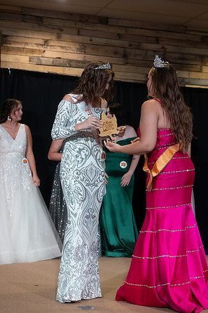 Indianapolis Senior Photographer | Connie Etter Photography -2-448