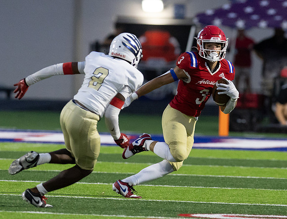 Martinsville Vs Decatur WIN Hunter Running the ball