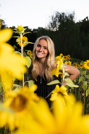 Indianapolis Senior Photographer | Connie Etter Photography 1-0306