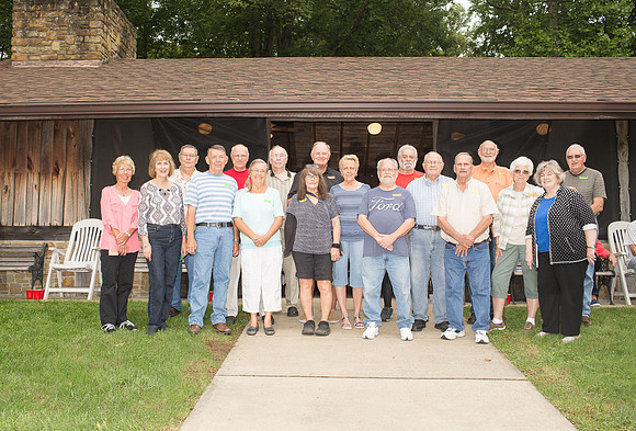 Connie Etter Photography - Indiana Senior Photographer mhs-21