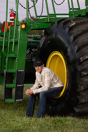 Indianapolis Senior Photographer | Connie Etter Photography-9079