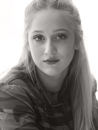 Indianapolis Senior Photographer | Connie Etter Photography- Preslee bw1 8478