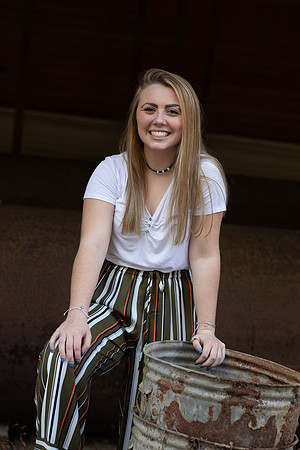 Indianapolis Senior Photographer | Connie Etter Photography-8511
