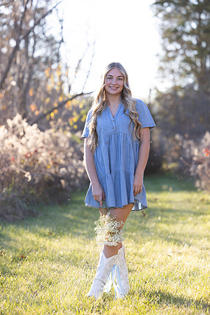Indianapolis Senior Photographer | Connie Etter Photography-8554