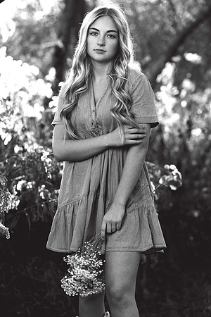 Indianapolis Senior Photographer | Connie Etter Photography-8608 1