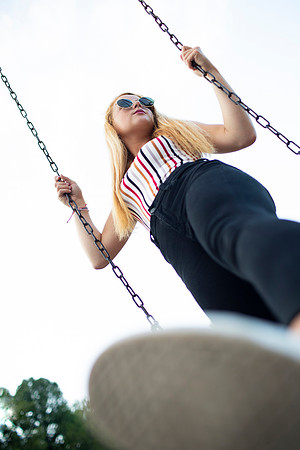 Indianapolis Senior Photographer | Connie Etter Photography | E72A9864