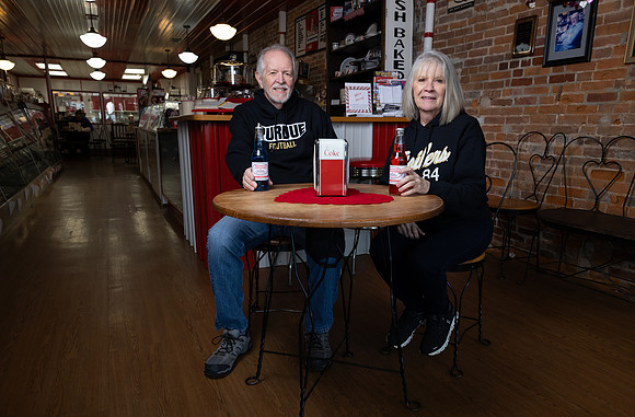 Indianapolis Senior Photographer | Connie Etter Photography-9885