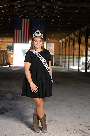 Indianapolis Senior Photographer | Connie Etter Photography -9710