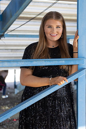 Indianapolis Senior Photographer | Connie Etter Photography -9365