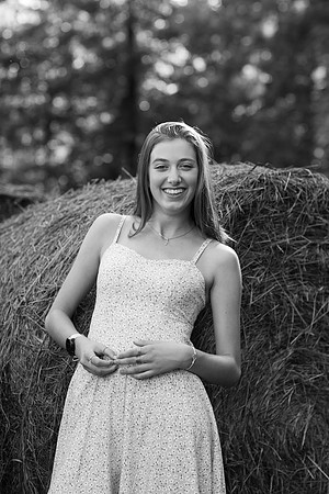 Indianapolis Senior Photographer | Connie Etter Photography-9093