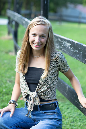 Indianapolis Senior Photographer | Connie Etter Photography-9276-2