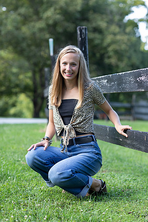 Indianapolis Senior Photographer | Connie Etter Photography-9274