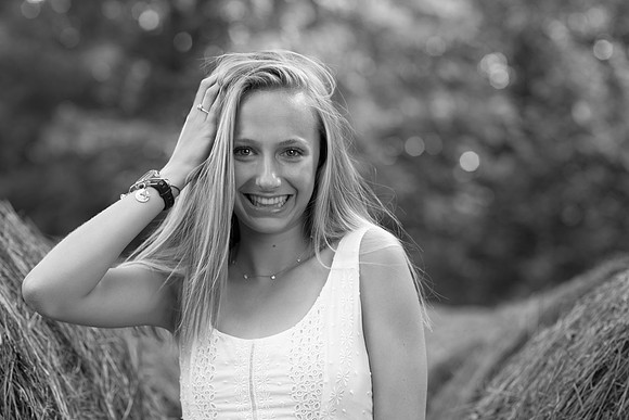 Indianapolis Senior Photographer | Connie Etter Photography-90621