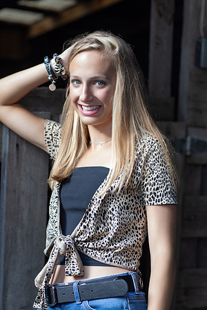 Indianapolis Senior Photographer | Connie Etter Photography-9260