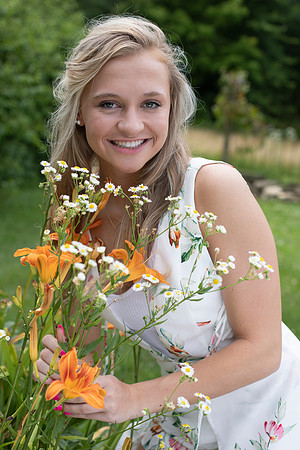 Indianapolis Senior Photographer | Connie Etter Photography | B E72A3521