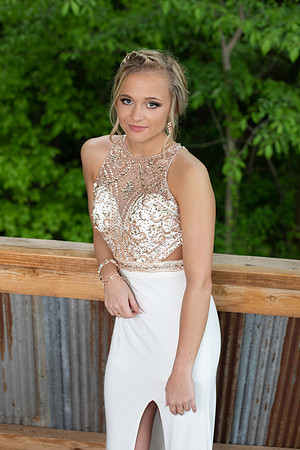 Indianapolis Senior Photographer | Connie Etter Photography-9065