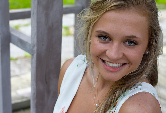 Indianapolis Senior Photographer | Connie Etter Photography | BM E72A3488