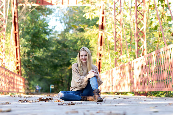 Indianapolis Senior Photographer | Connie Etter Photography | E72A9262