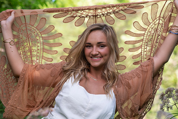 Mady E72A6945