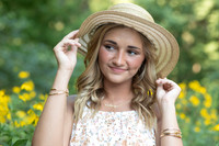 mady E72A6852