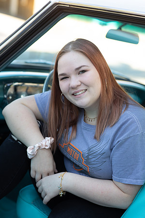 Indianapolis Senior Photographer | Connie Etter Photography-2-3