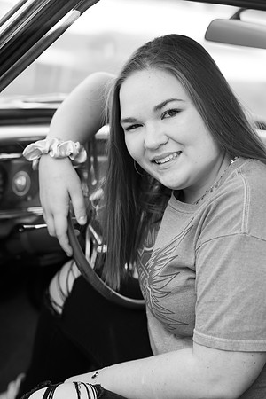 Indianapolis Senior Photographer | Connie Etter Photography-3-8
