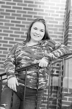 Indianapolis Senior Photographer | Connie Etter Photography-3-39