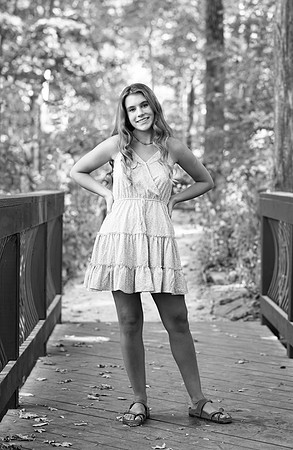 Indianapolis Senior Photographer | Connie Etter Photography-1-2