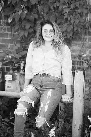 Indianapolis Senior Photographer | Connie Etter Photography-7239-2