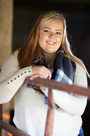 Indianapolis Senior Photographer | Connie Etter Photography-1400