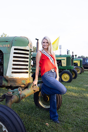 Indianapolis Senior Photographer | Connie Etter Photography-3917
