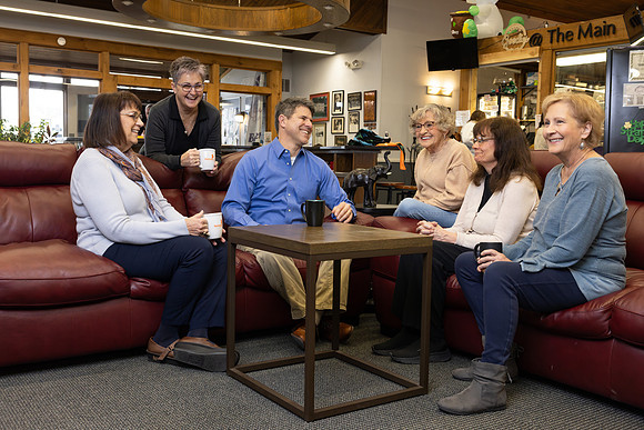 Indianapolis Senior Photographer | Connie Etter Photography-