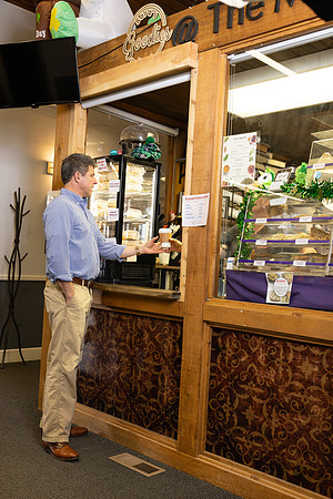 Indianapolis Senior Photographer | Connie Etter Photography--3