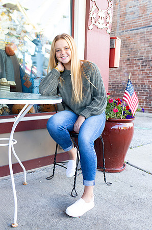 Indianapolis Senior Photographer | Connie Etter Photography | Alli 6X0A2266