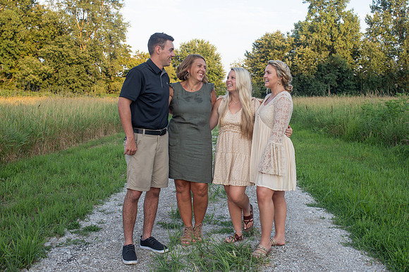 Indianapolis Senior Photographer | Connie Etter Photography-9297