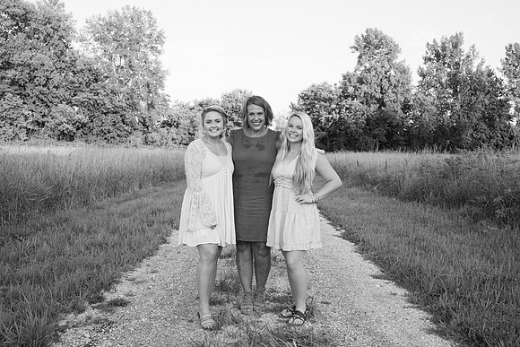 Indianapolis Senior Photographer | Connie Etter Photography-9300