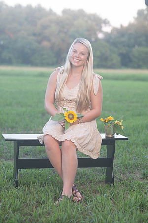 Indianapolis Senior Photographer | Connie Etter Photography-9359
