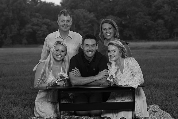 1 Indianapolis Senior Photographer | Connie Etter Photography-9404