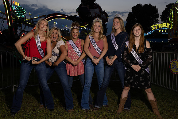 Indianapolis Senior Photographer | Connie Etter Photography-4044