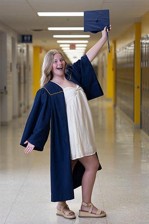 Indianapolis Senior Photographer Connie Etter Photography-9659