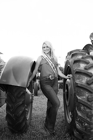 Indianapolis Senior Photographer | Connie Etter Photography-3914