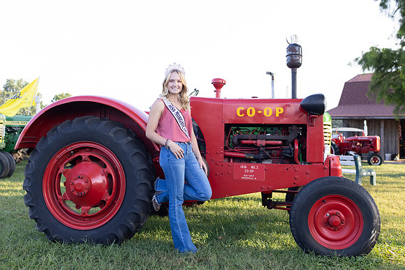 Indianapolis Senior Photographer | Connie Etter Photography-3818