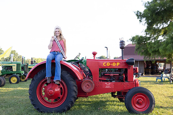 Indianapolis Senior Photographer | Connie Etter Photography-3835