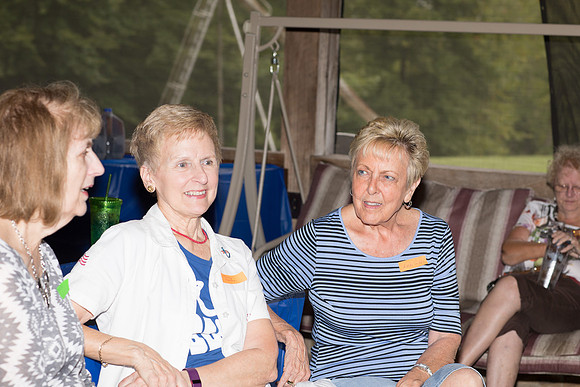 Connie Etter Photography - Indiana Senior Photographer-74