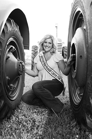 Indianapolis Senior Photographer | Connie Etter Photography-3890