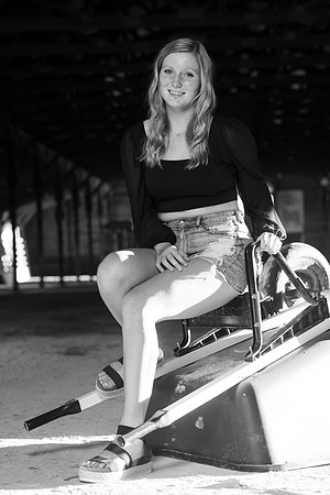 Indianapolis Senior Photographer | Connie Etter Photography -2053