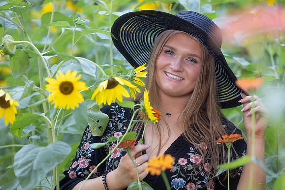 Indianapolis Senior Photographer | Connie Etter Photography -8104